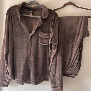 SKIMS Brown Pajama Set